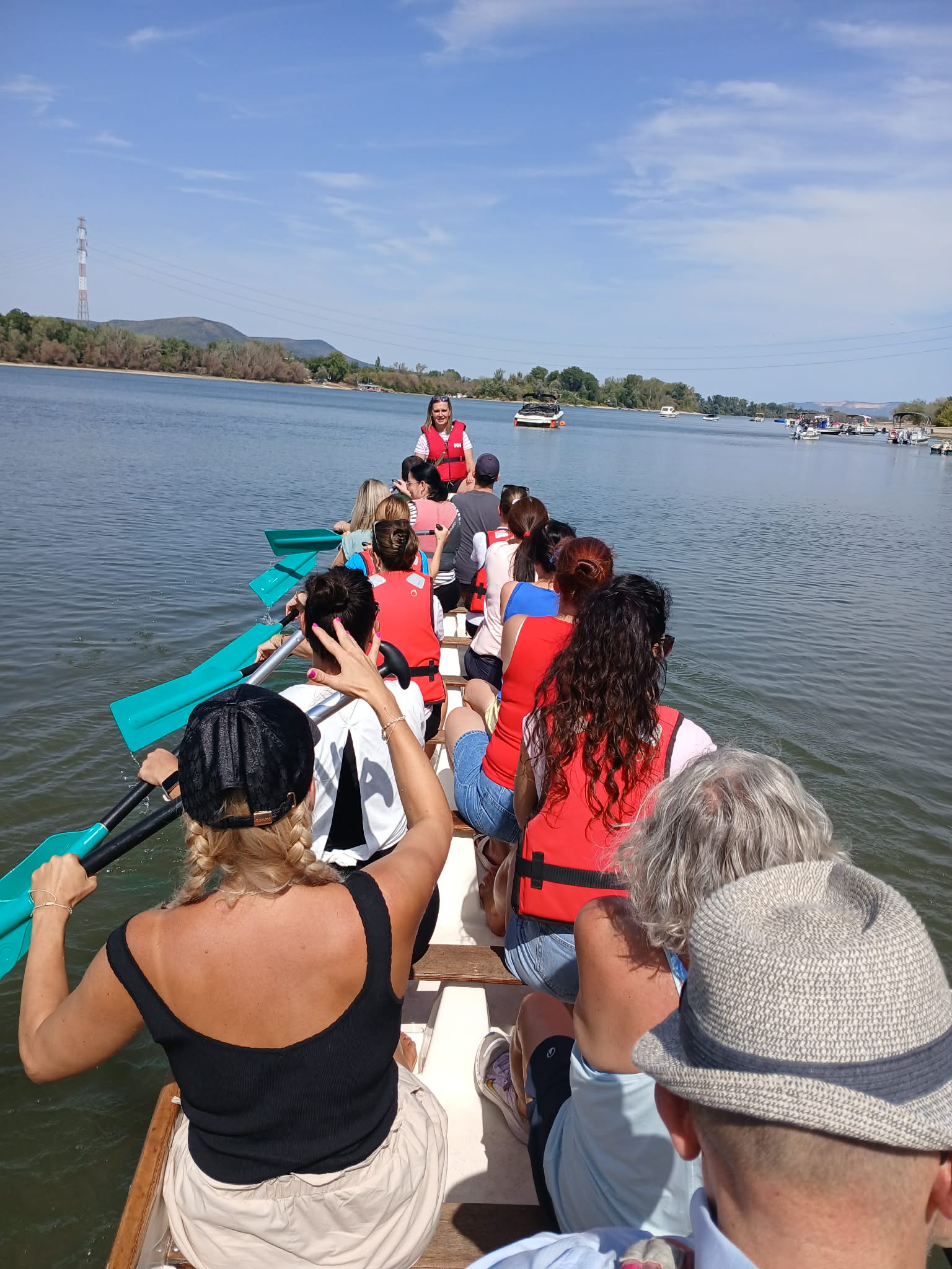 sárkányhajó regatta dobos és célba érés